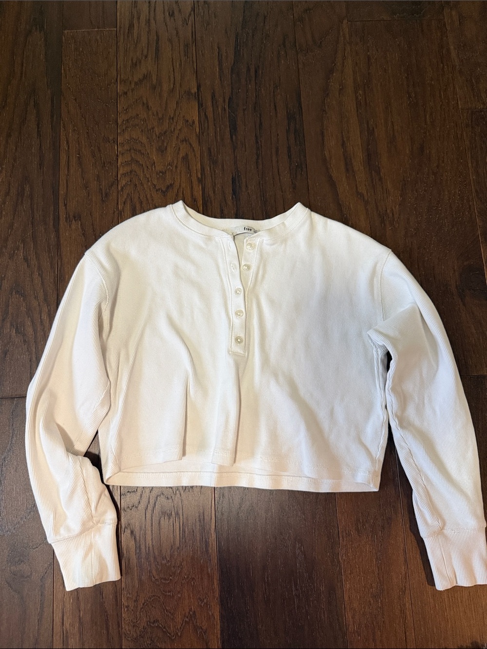Wilfred White Long-Sleeve Ribbed Crop Top